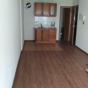 Venta Apartamento Pocitos Monoambiente Buen Edificio Proximo A Mar.muy Lindo!