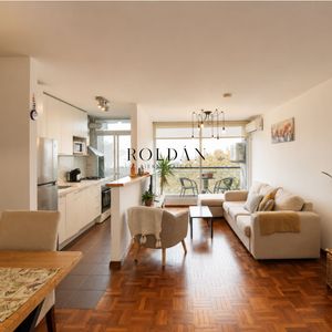 Apartamento Venta Pocitos 2 Dormitorios Piso Alto Sobre Avenida Brasil Calefaccion Central