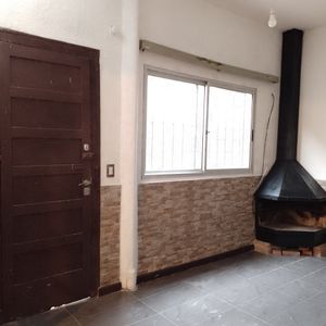 Venta Apartamento 2 Dormitorios En Tres Cruces
