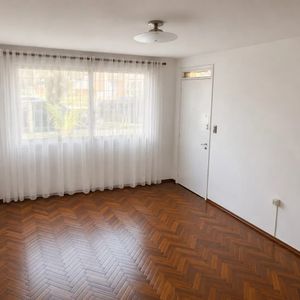 Apartamento En Alquiler | 3 Dormitorios | Planta Baja | Punta Gorda $ 38.000