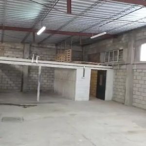 Galpón En Alquiler | Doble Altura | Oficinas Y 3 Baños $ 59.000