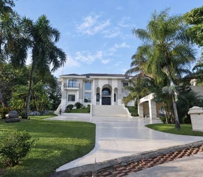 Casa En Venta Colinas Del Urubo Sector 2 