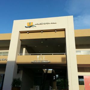 Local 111 Urubo Open Mall