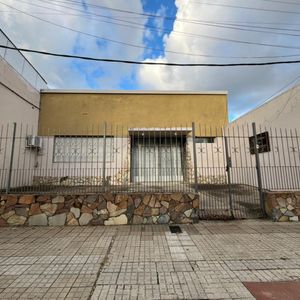 Dueño Vende Gran Propiedad Con Vivienda