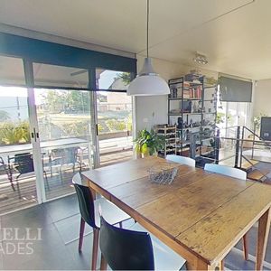 Casa De 3 Dorm. 2 Baños - Malvín Sur