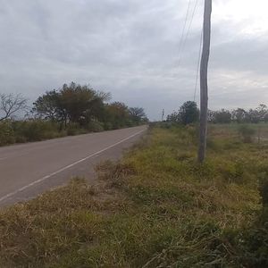 Terreno En Venta Sobre Avenida En Montero