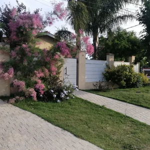 Casa  En Playa Grande  Con Jacuzzi Exterior. Uss 65  (precio Para 2 Personas)