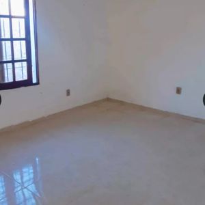Parque Rivera, 2 Dormitorios, Pb Interior, Sin Gastos Comunes