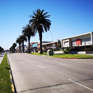Dueño Vende Casa Sobre Avenida