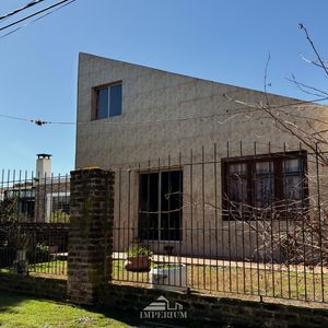 Casa, Tres Dormitorios, Barrio El General
