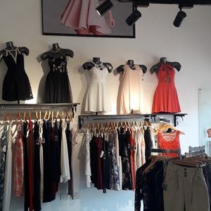 Transferencia De Elegante Boutique, Fuente De Ingresos Constantes