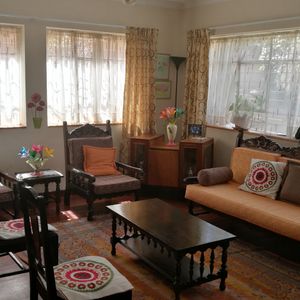 Amplia Casa En Bajo Seguencoma