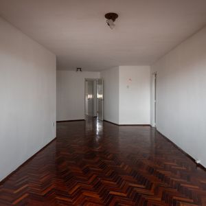 Apartamento En Excelentes Condiciones En Zona Aguada