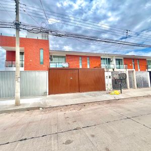 Hermosa Casa De 3 Suites En Venta