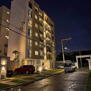 En Alquiler Departamento En Condominio Jerico Zona Norte Av. 6to Anillo