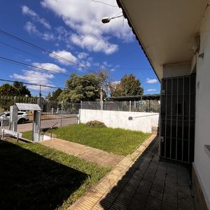 Flor De Maroñas, A Reciclar, Tres Dormitorios, Garaje, Patio