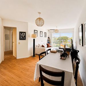 Malvín, Venta Apartamento Dos Dormitorios, Balcón, Garaje