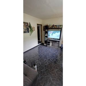 Cerrito La Victoria. Venta De Apartamento.  2 Dormitorios Y Patios