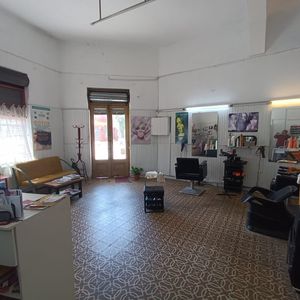 Capurro. Local Comercial + Apartamento, Ambos  En Un Mismo Padron
