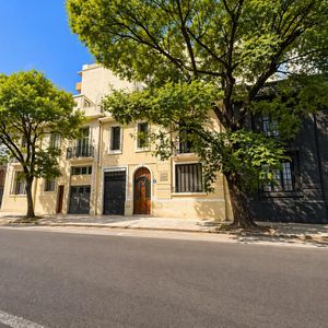 Tres Cruces / Cordón: Casa En Padrón único Con Garaje