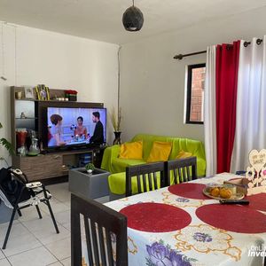 Casa En Anticrético Independiente De Tres Dormitorios 