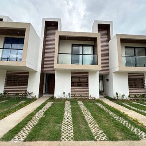 Casa En Venta, Condominio Portales Del Norte