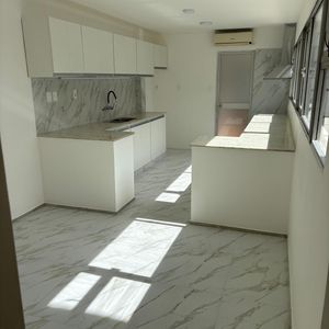 Alquilo Para Oficina Excelente Propiedad!! A 150m Del Mar!!!