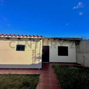Casa En Venta – Zona Sur / Doble Vía La Guardia