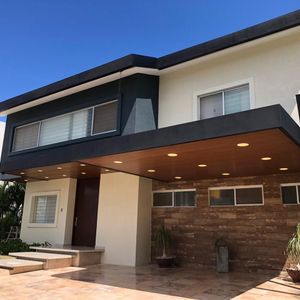 Casa En Venta En Condominio Santa Cruz La Vieja, Urubó 