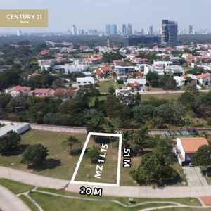 En Venta! Exclusivo Terreno En Lujoso Condominio En El Urubo