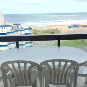 Apartamento En Peninsula, 4 Dormitorios *