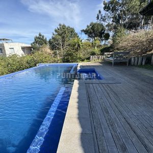 Espectacular Casa En Montoya De 3dormitorios Y Piscina
