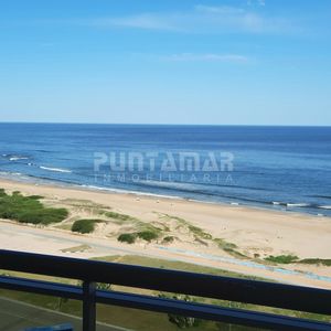 Departamento De 3 Dormitorios En Suite En La Brava