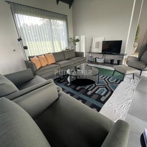 Venta, Espectacular Casa De Diseño En Pueblo Mio Manantiales