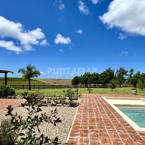 Venta Chacra De 5 Hectareas Entre Jose Ignacio Y Manantiales