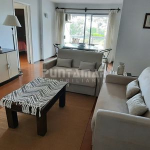 Departamento De 3 Dormitorios Con Balcon