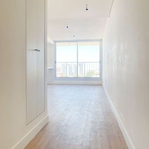 Apartamento De 2 Dormitorios Con Terraza En Malvín