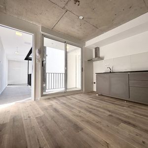 Alquiler Apartamento 1 Dormitorio Con Patio Tres Cruces