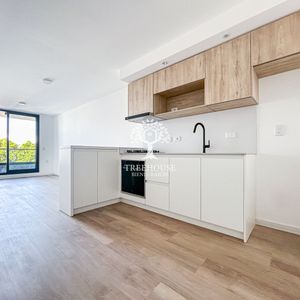Apartamento De 1 Dormitorio Con Terraza Y Garaje En Centro.