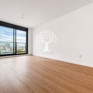 Apartamento En Alquiler De 2 Dormitorios Con Garaje En Cordón