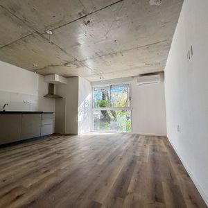 Alquiler Apartamento Monoambiente  Tres Cruces