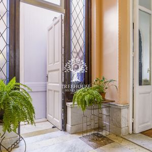 Venta De Casa 3 Dormitorios En Parque Rodó, Montevideo