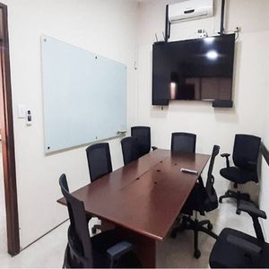 Venta Terreno Con Showroom Con Tinglado