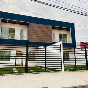 Hermosas Casas De 2 Plantas A Precio De Preventa En Ubicación Imperdible.