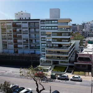 En Venta ¡a Estrenar! Apto. 2 Dormitorios.2 Baños. Malvin