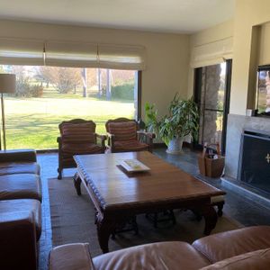 Hermosa Casa En Venta. Lomas De La Tahona, 3 Dormitorios.