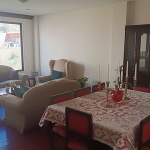 Departamento En Anticretico, Vacío Cerca A La Rotonda Del Vergel En Irpavi