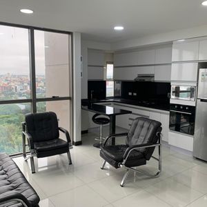 Amplio Y Lujoso Departamento Amoblado En Alquiler Av. La Salle 