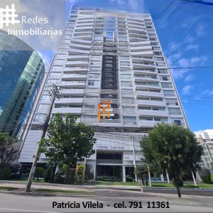 Hermoso Departamento Super Amplio En Torre Zafiro A La Venta Sobre Av. Ballivian