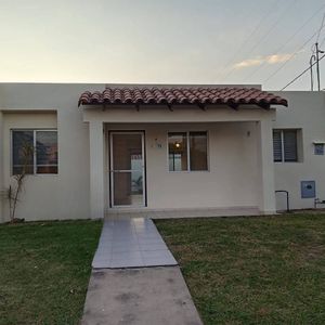 Casa En Alquiler En Condominio Sevilla Terrazas 2